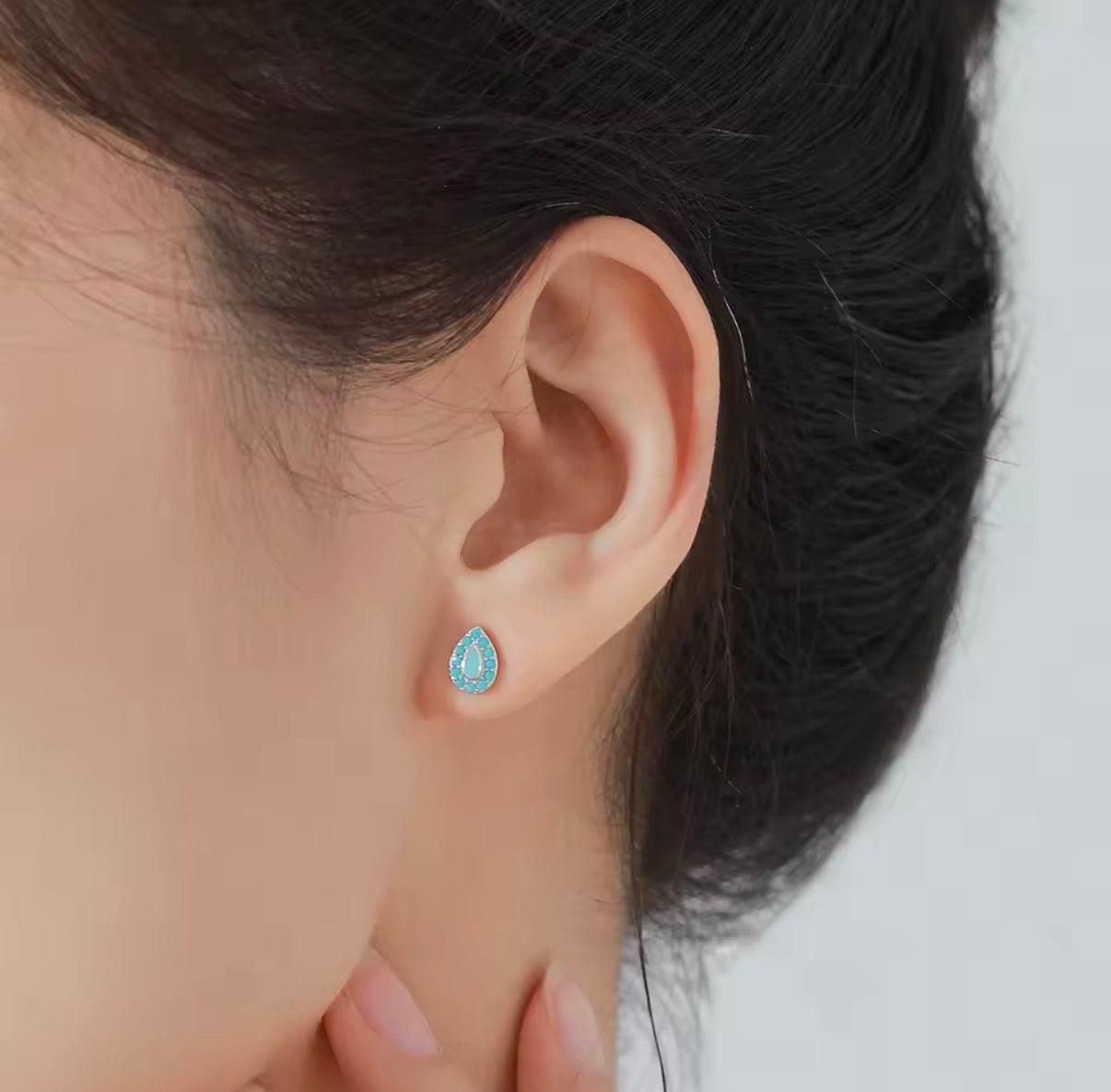 Bloo & Co Oval Vase Blue Earrings.