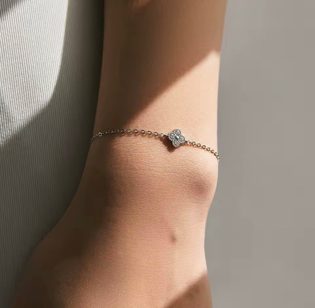 Bloo & Co Single Clover Silver Bracelet