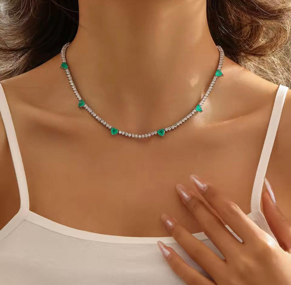 Bloo & Co Heart and Stone Surround Necklace.