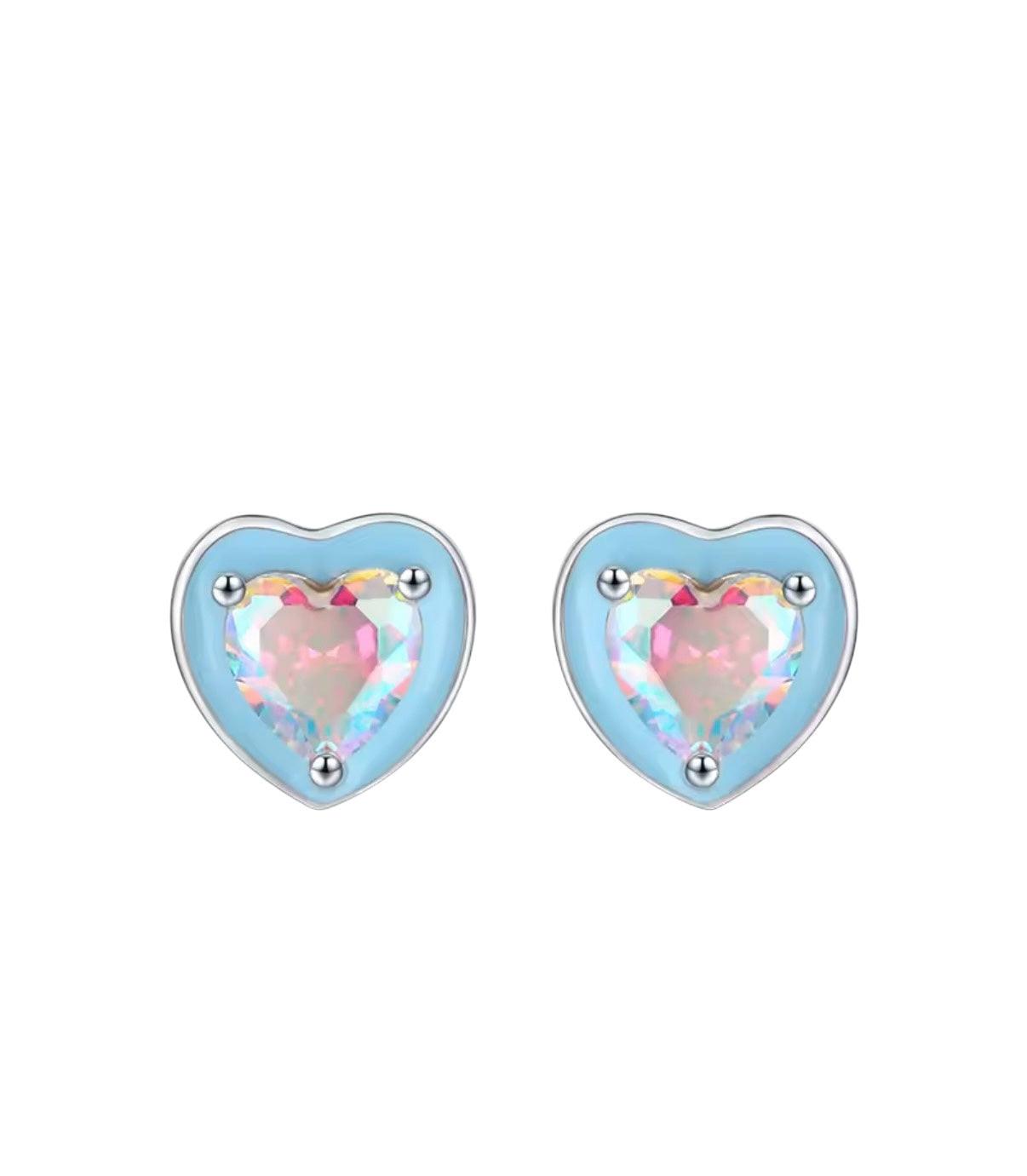 Bloo & Co Mini Hear Pearl Earrings.